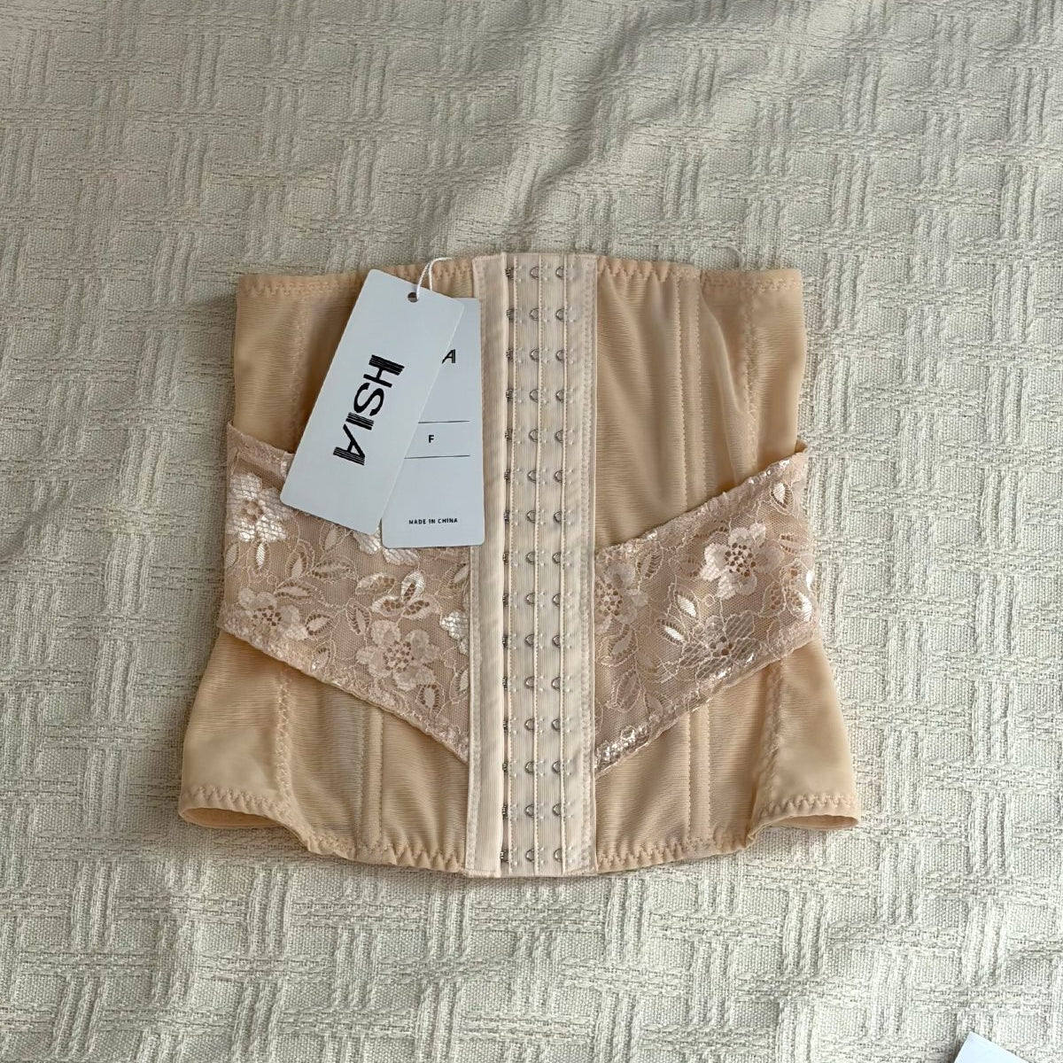 HSIA—Lace Waist Trainer