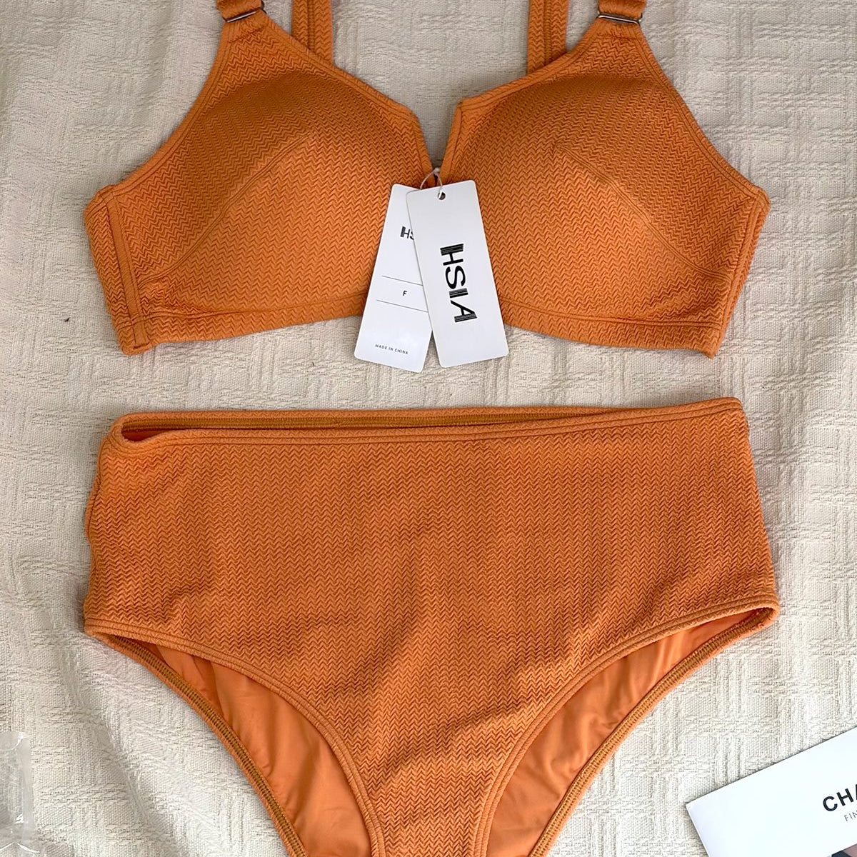 HSIA—V-wire Plunge Textured Two-piece Bikini Set