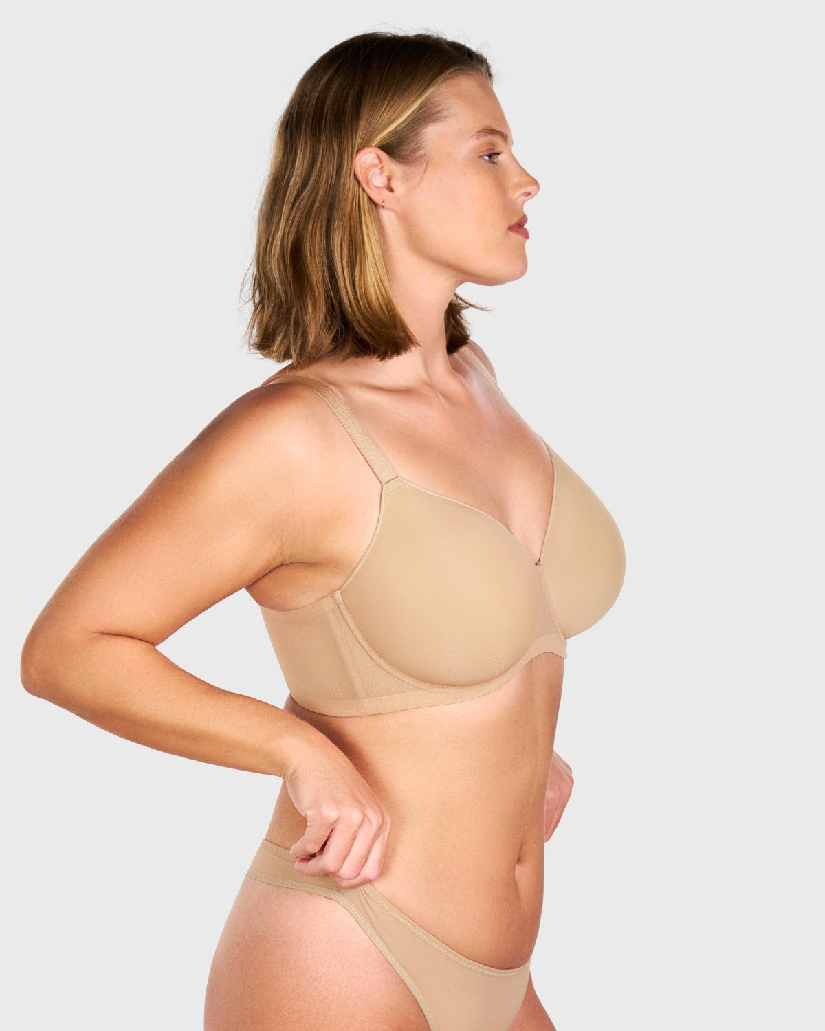 AirMesh Full Coverage Smooth Mesh Lightly Padded Lined Underwire T-Shirt Bra - HSIA