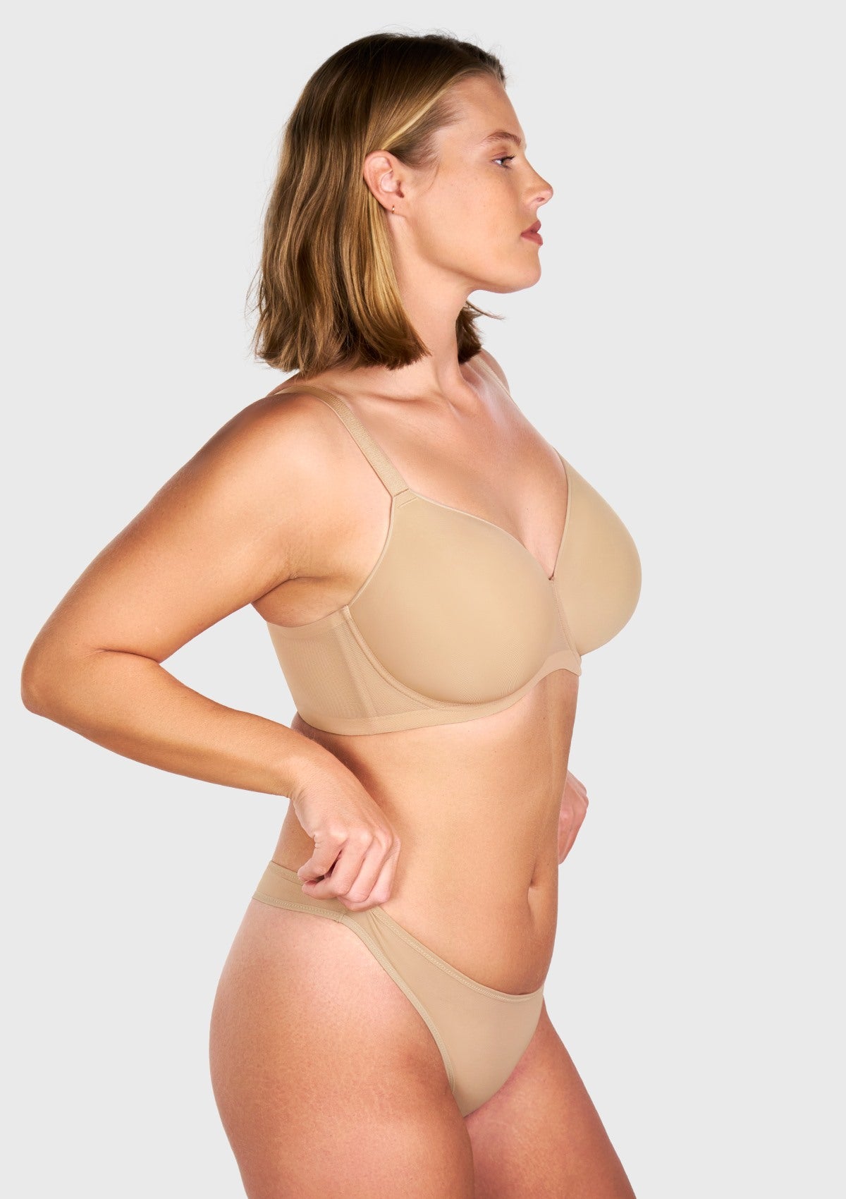 AirMesh Full Coverage Smooth Mesh Lightly Padded Lined Underwire T-Shirt Bra - HSIA