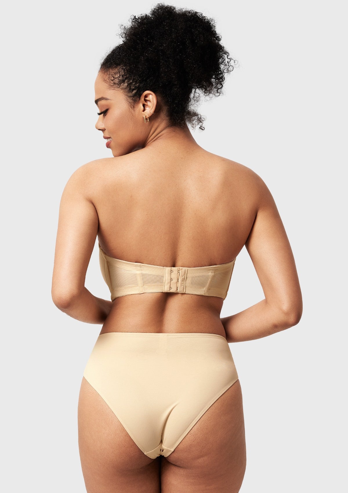 Classic Comfort Multiway Lightly Padded Underwire Strapless Bra - HSIA