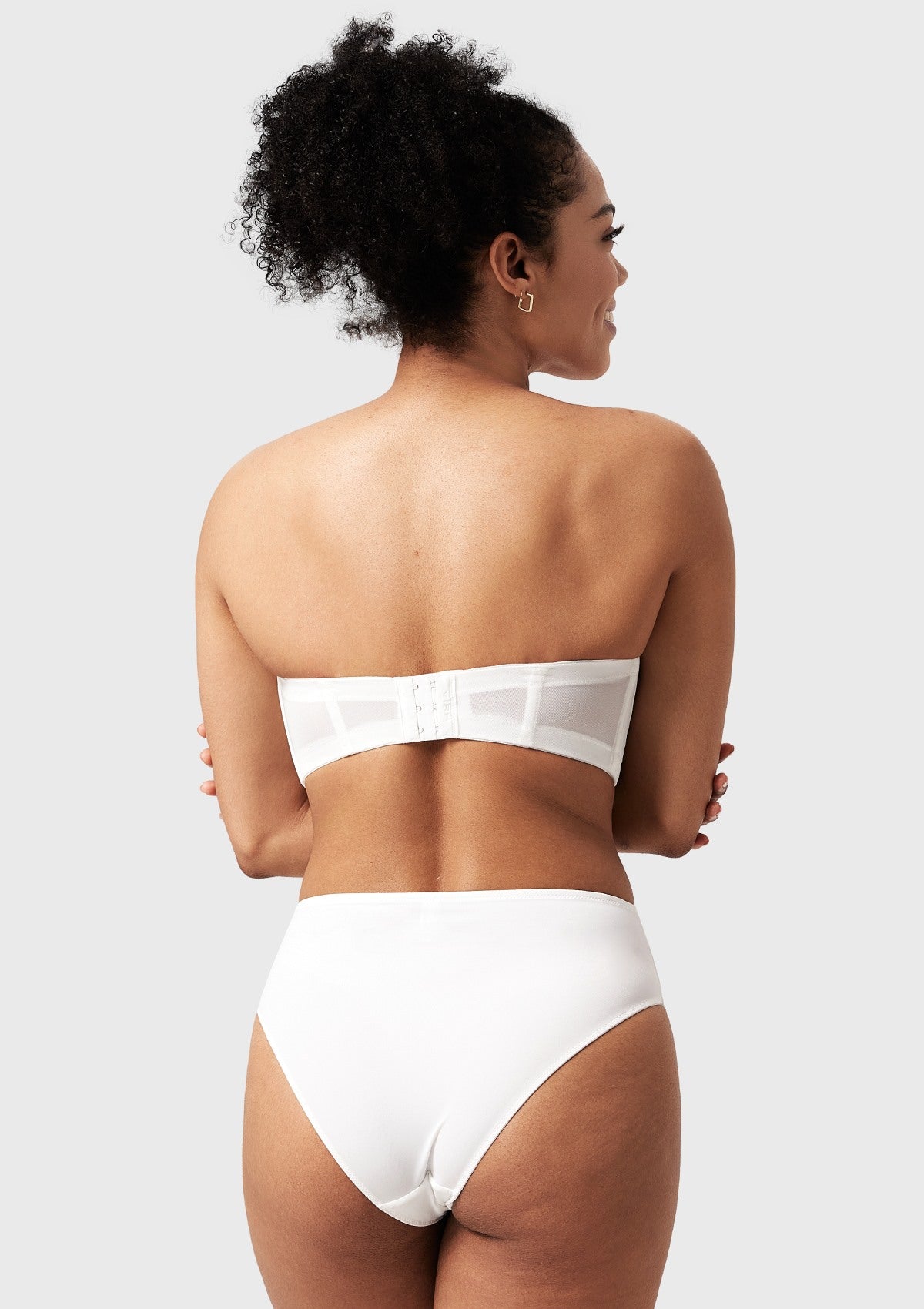 Classic Comfort Multiway Lightly Padded Underwire Strapless Bra - HSIA