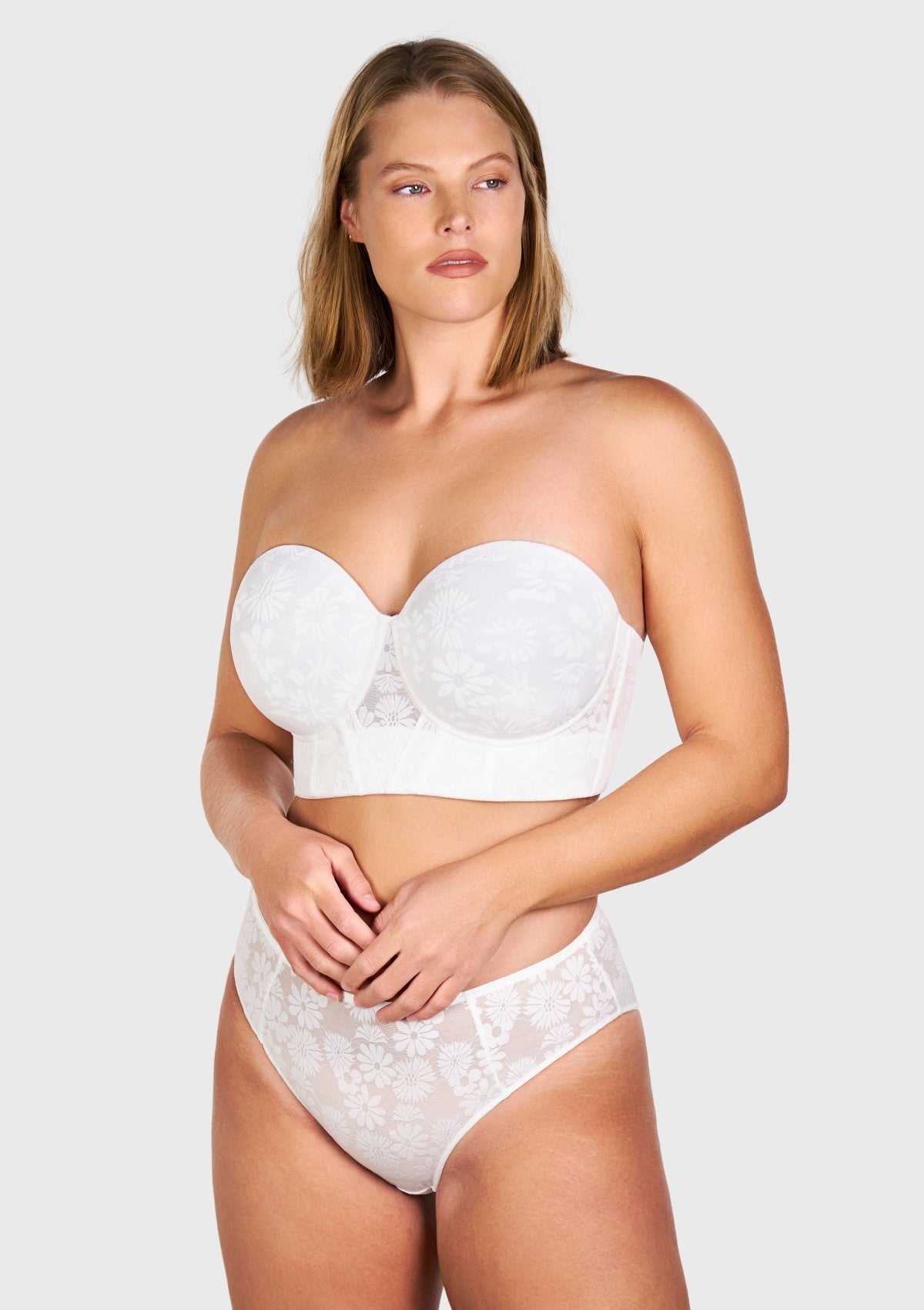 Daisy Smooth Lace Lightly Padded Longline Underwire Strapless Balconette Bra - HSIA