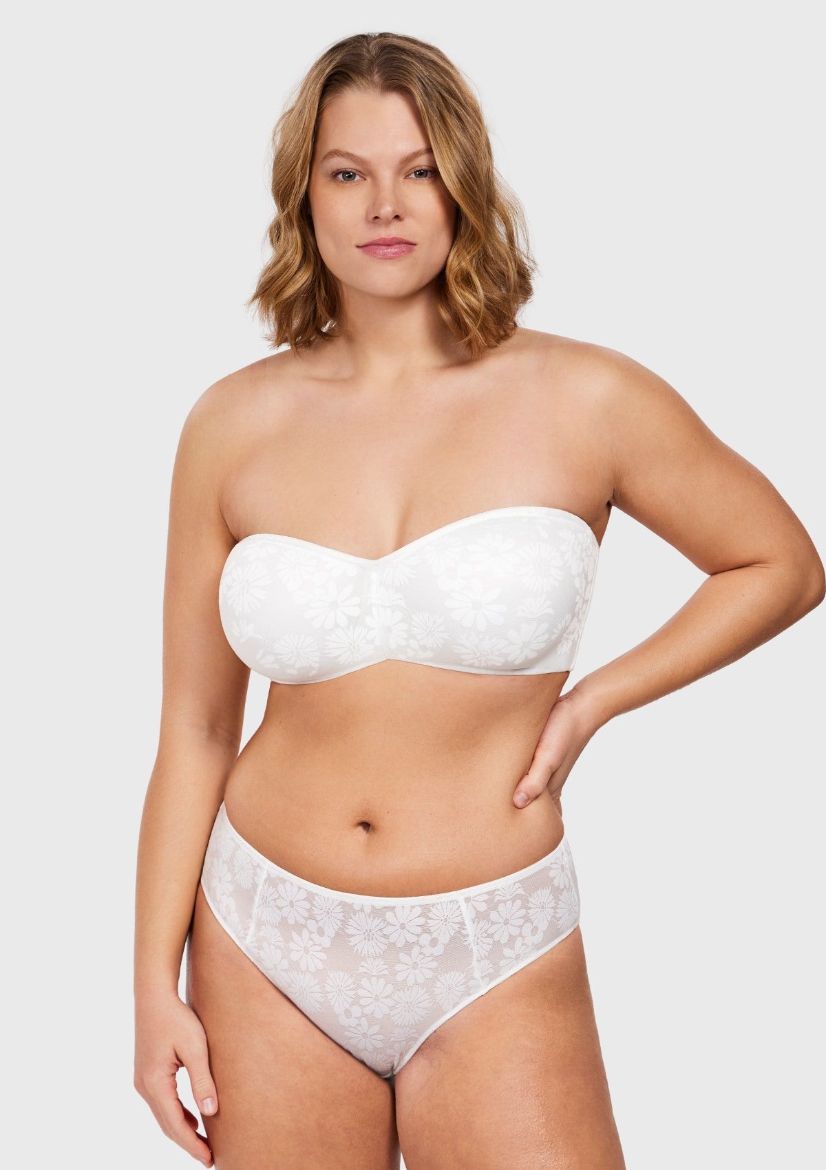 Daisy Lace Non-padded Strapless Minimizer Underwire Bra - HSIA