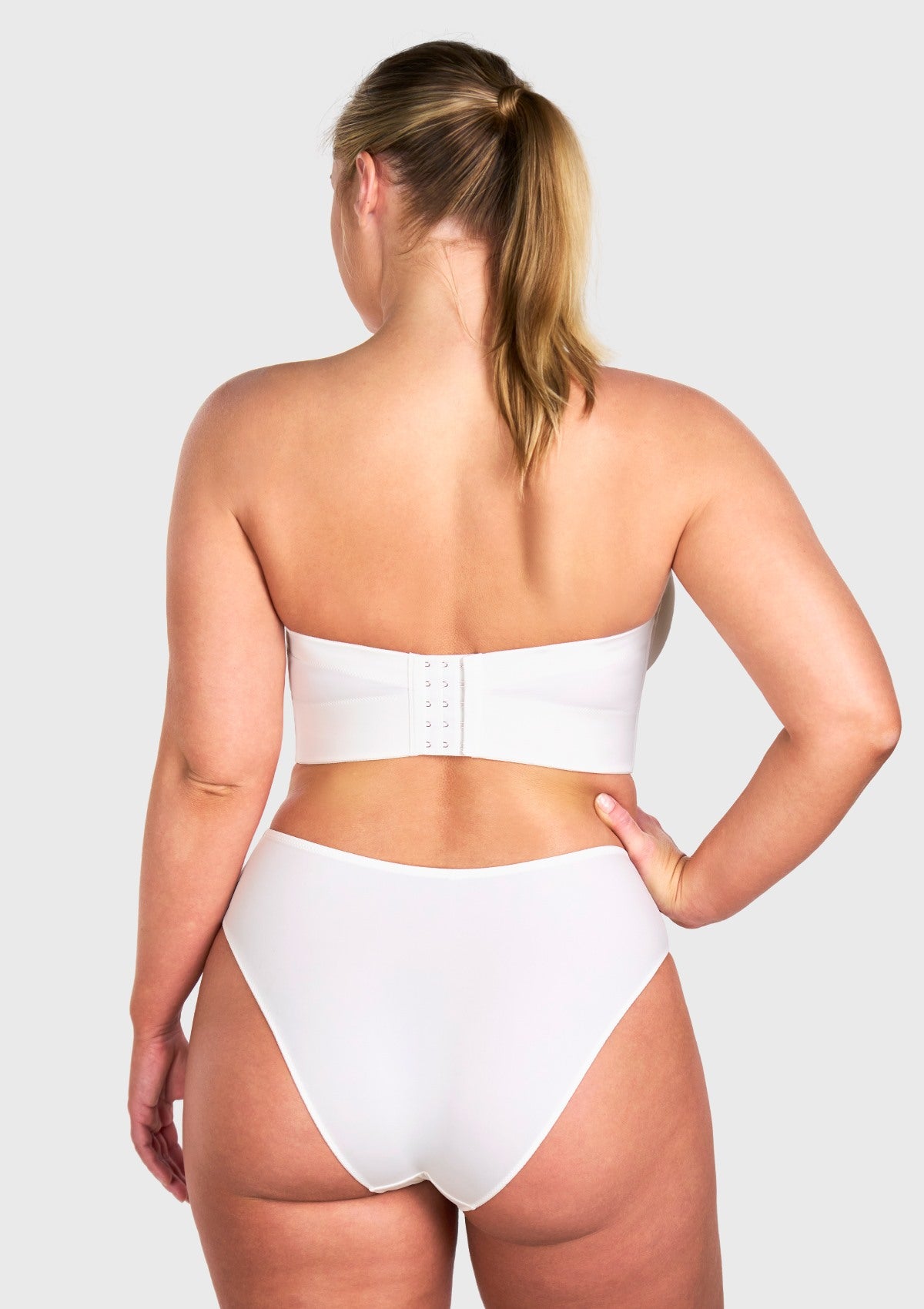 Daisy Smooth Lace Lightly Padded Longline Underwire Strapless Balconette Bra - HSIA