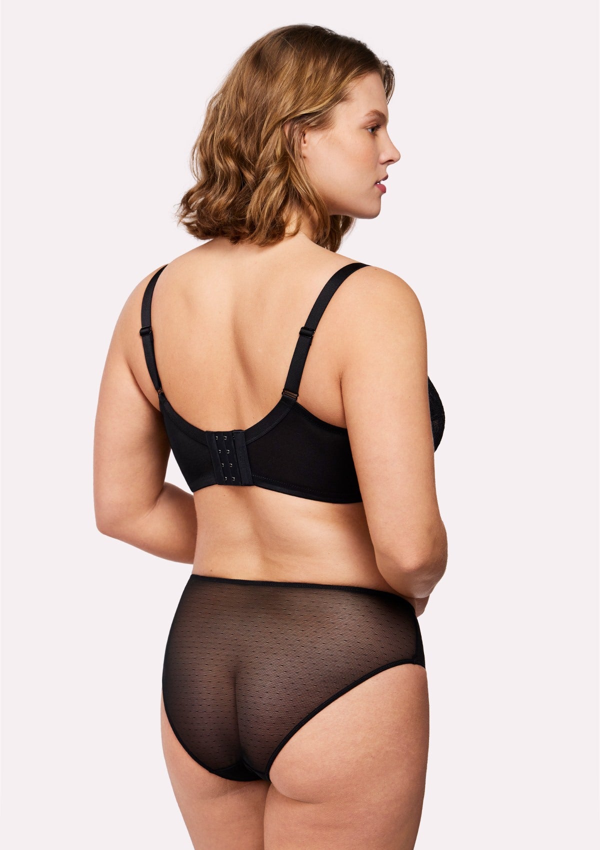 (Cardi B recommends)HSIA Enchante Black Lace Underwire Bra - HSIA