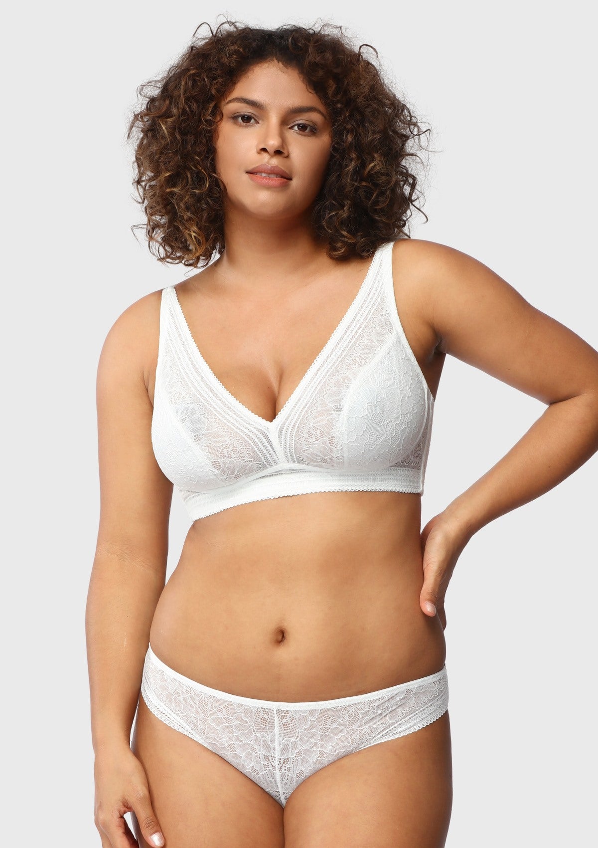 Peony Deep V Lace Wireless Unlined Bralette - HSIA