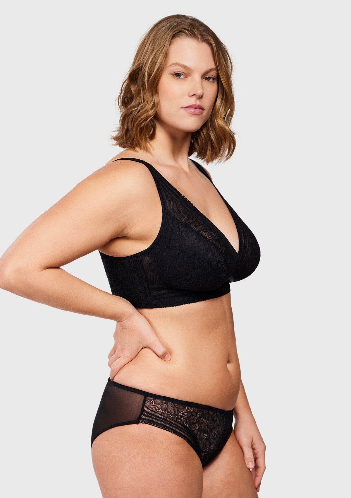 Peony Deep V Lace Wireless Unlined Bralette - HSIA