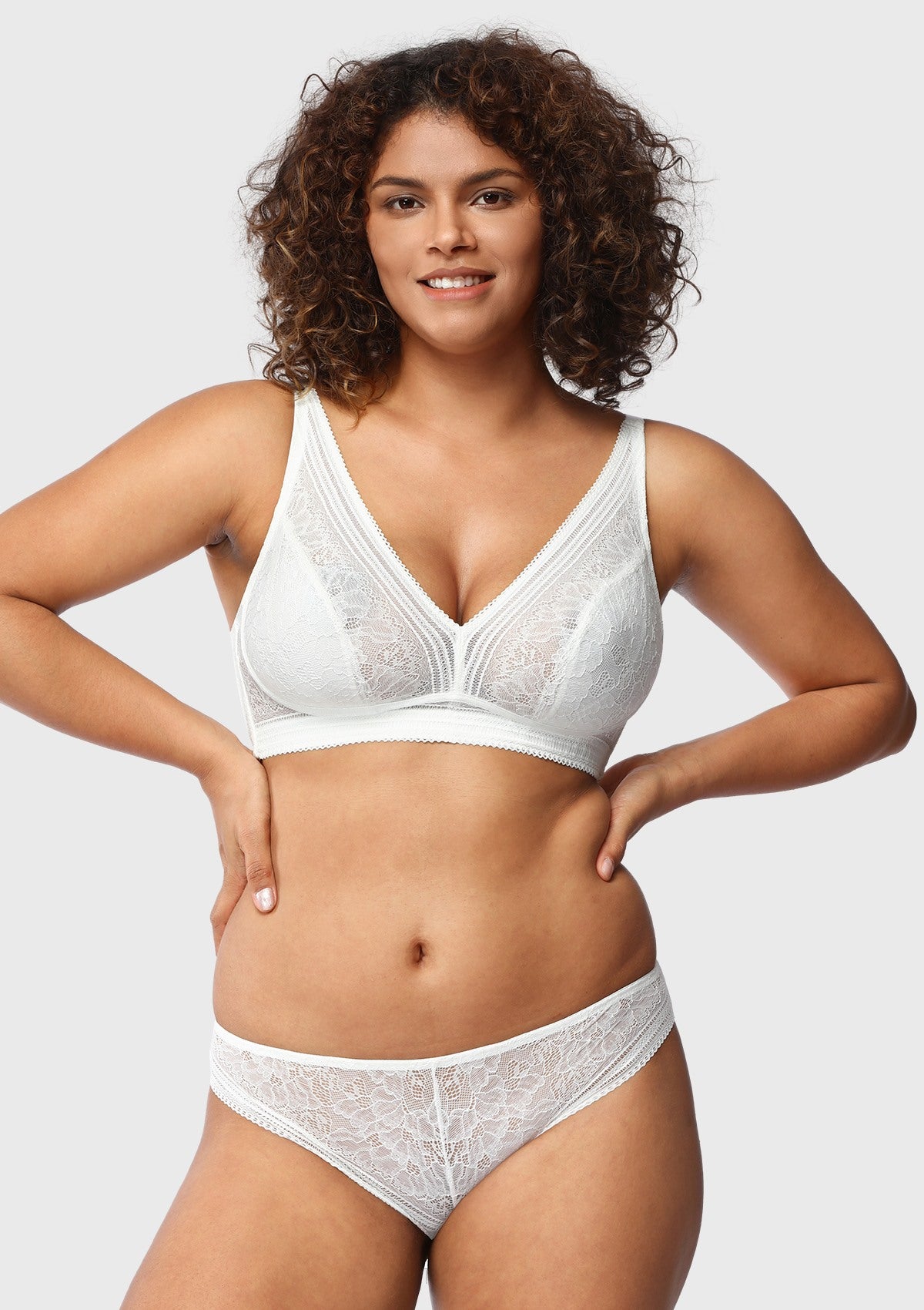 Peony Deep V Lace Wireless Unlined Bralette - HSIA