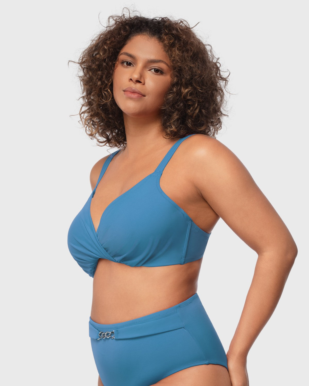 Momship Ruched Crisscross Front Underwire Swim Bikini Set - HSIA