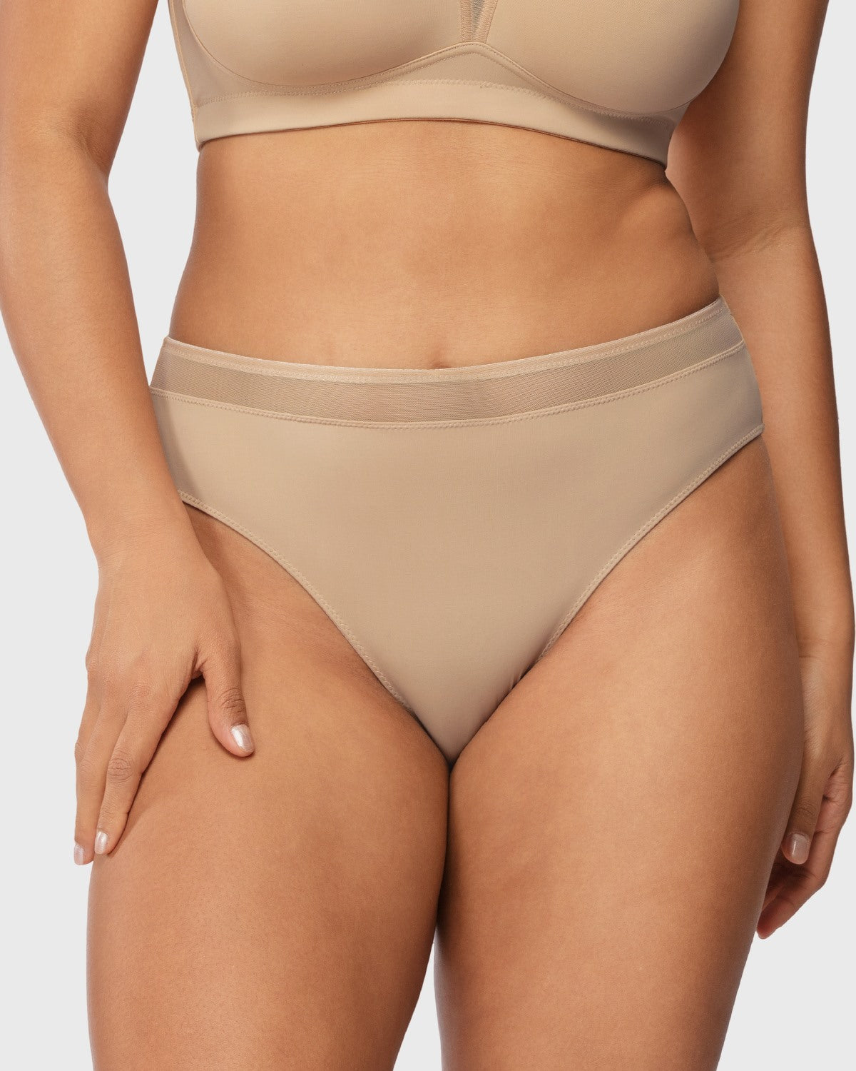 SoftSculpt Smooth Soft Stretch High-Rise Hipster - HSIA
