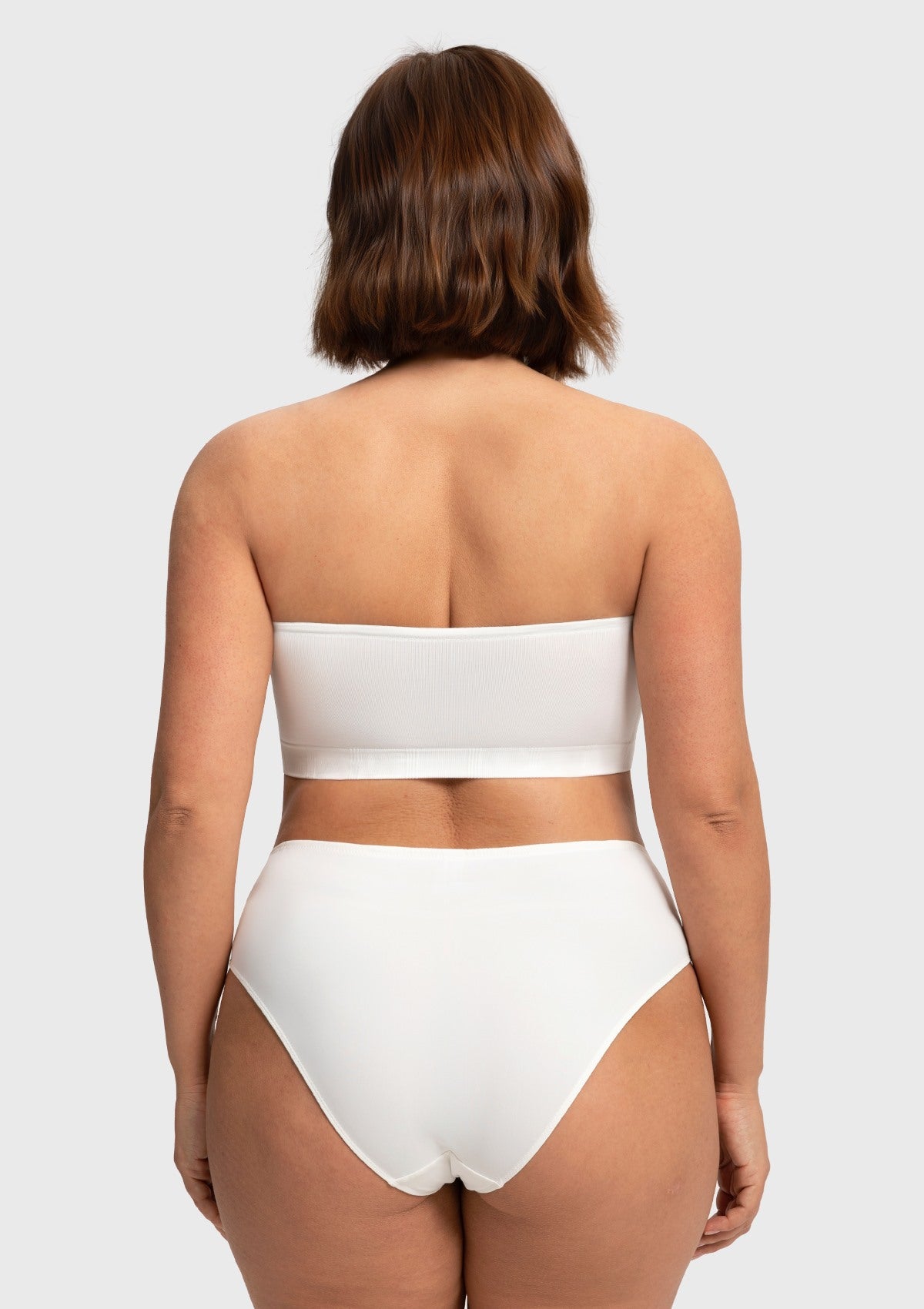 Wireless Plus Size Strapless Bra with Non-Slip Silicone & Moisture-Wicking Cups - HSIA