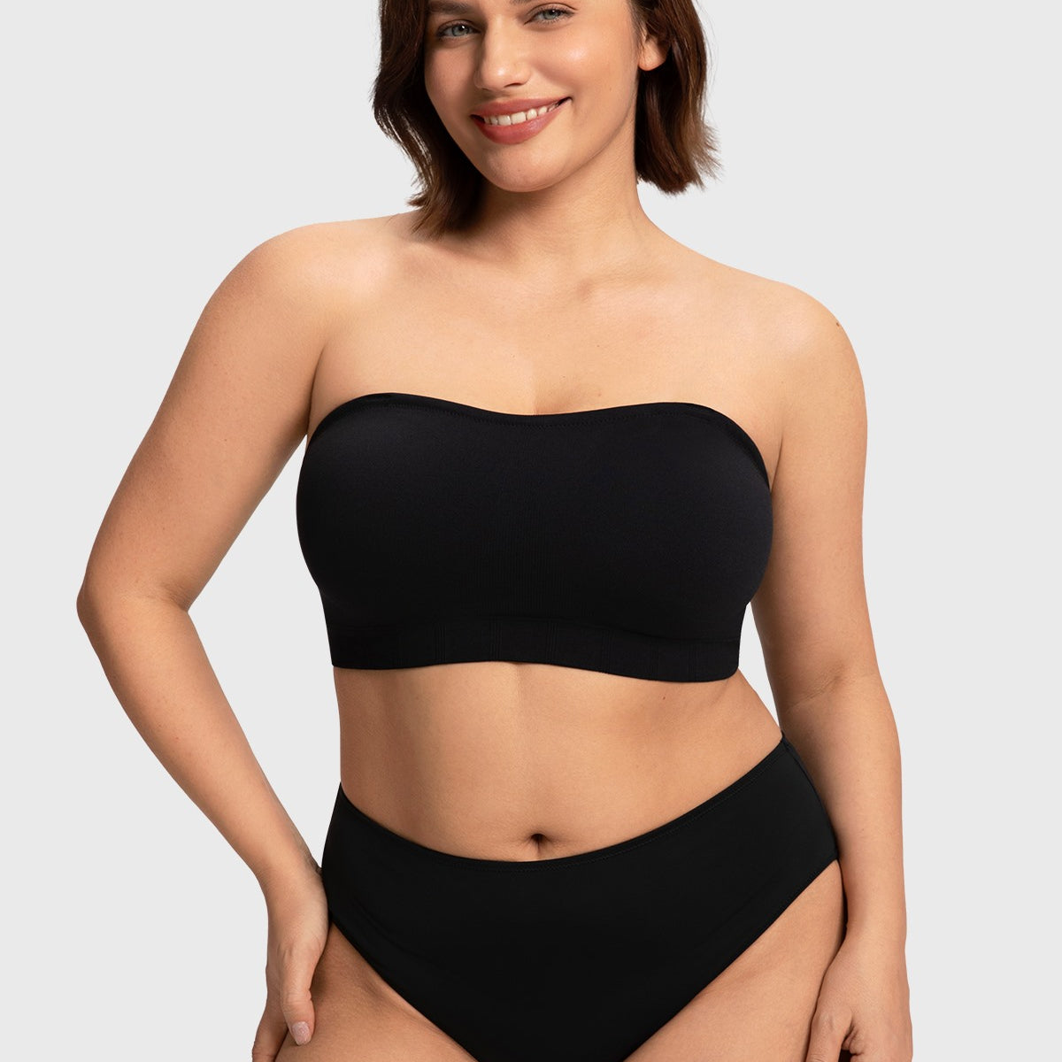 Wireless Plus Size Strapless Bra with Non-Slip Silicone & Moisture-Wicking Cups - HSIA