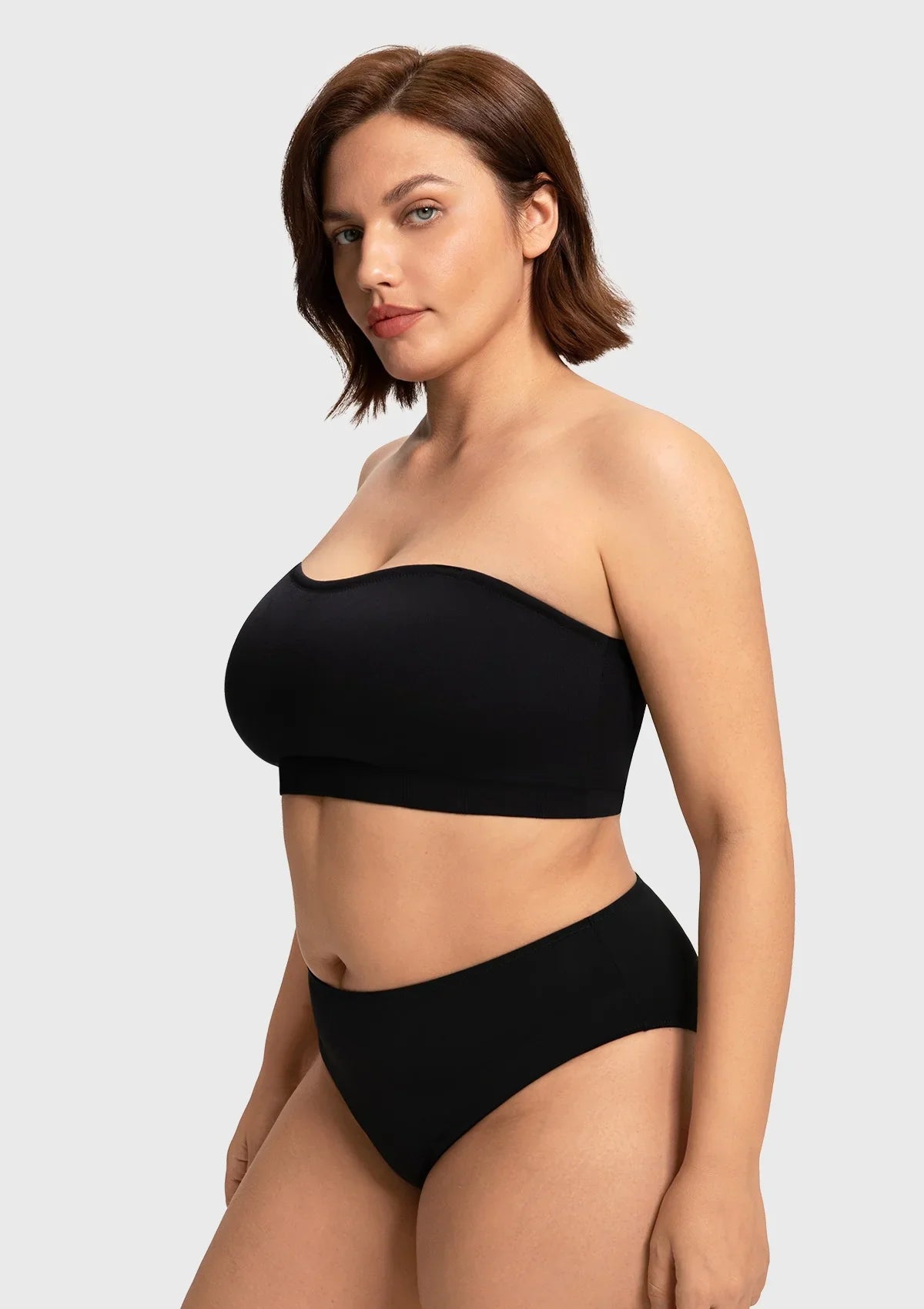Wireless Plus Size Strapless Bra with Non-Slip Silicone & Moisture-Wicking Cups - HSIA