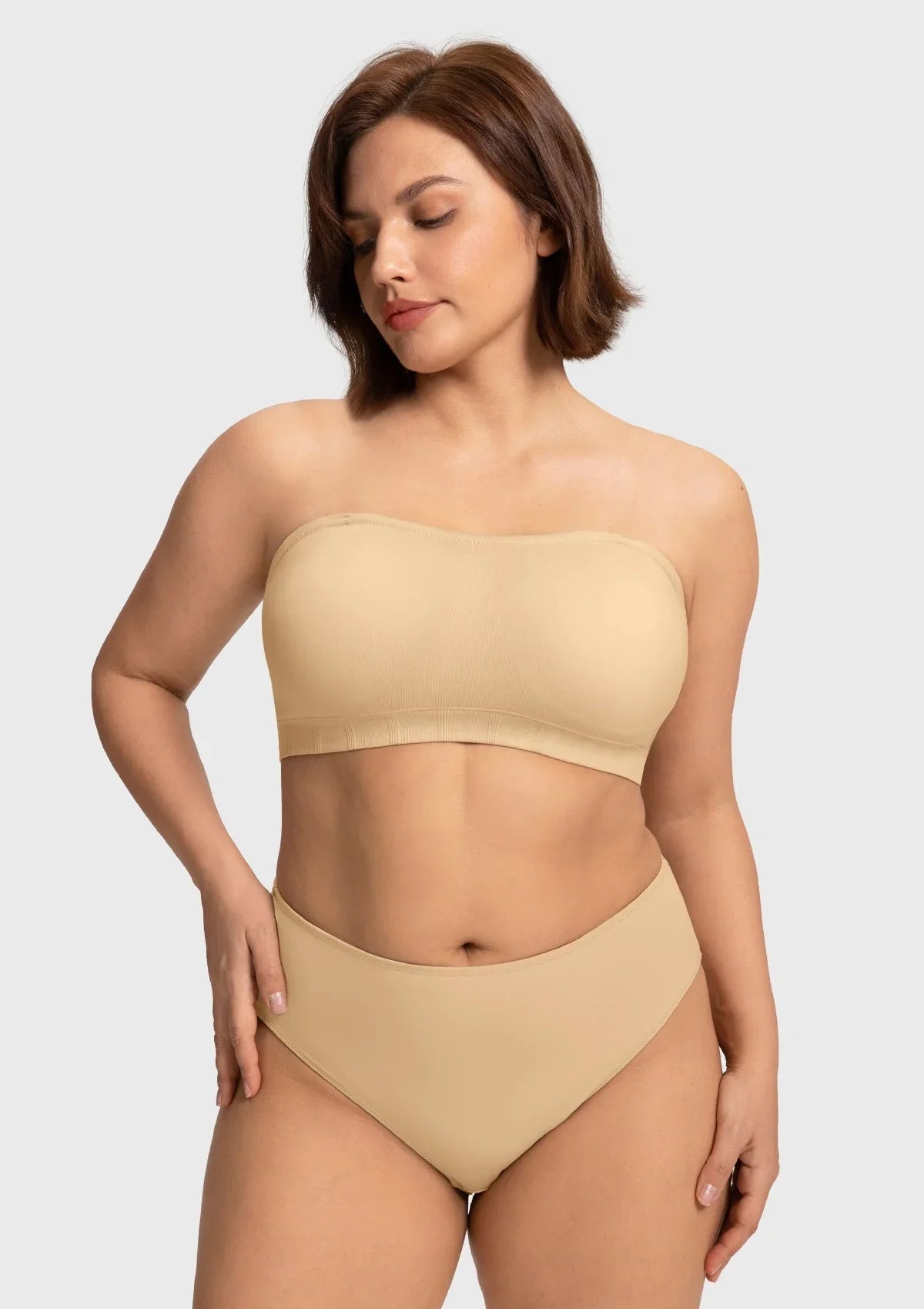 Wireless Plus Size Strapless Bra with Non-Slip Silicone & Moisture-Wicking Cups - HSIA