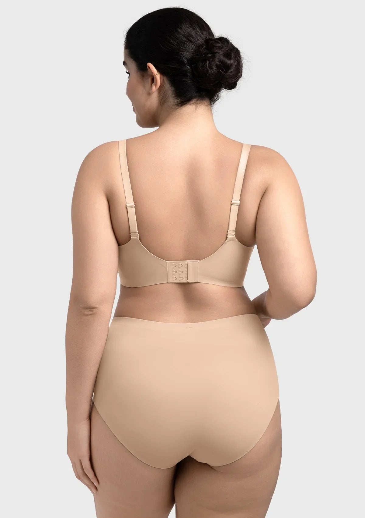 Comfortable Wireless Push Up Plunge Bra with Padded V Lift - HSIA