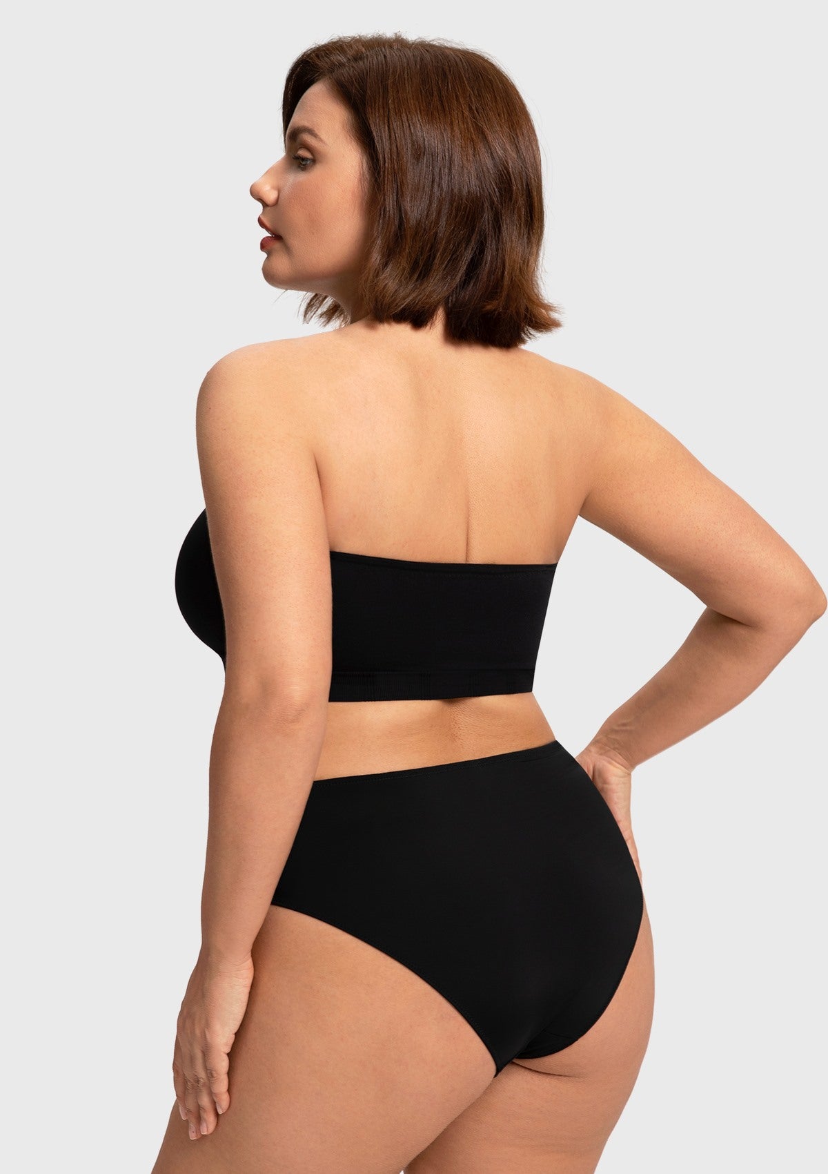 Wireless Plus Size Strapless Bra with Non-Slip Silicone & Moisture-Wicking Cups - HSIA