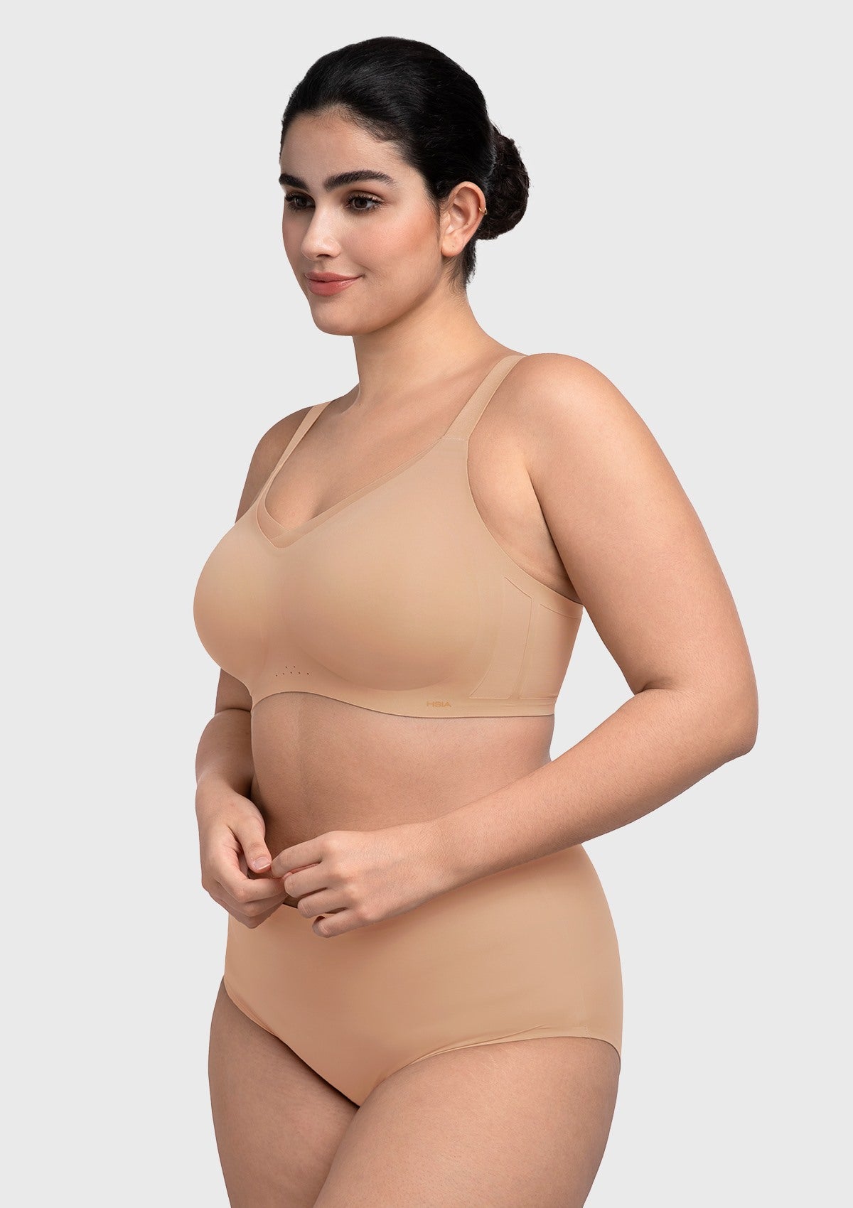 Songful Plus Size Seamless Wireless Supportive Full Coverage Mesh Crossover Bra - HSIA