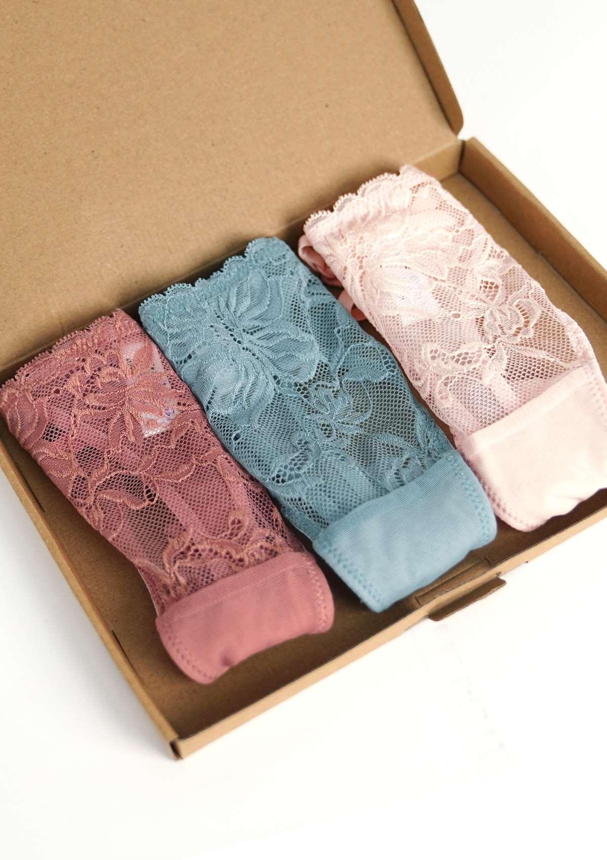 Pretty In Petals Breathable Sexy Lace String Thongs 3 Pack - HSIA