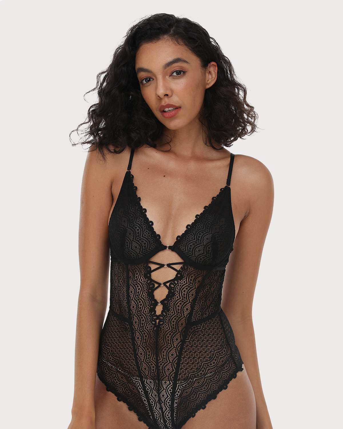 MOMSHIP Unlined Underwire Lace Low Back Teddy - HSIA