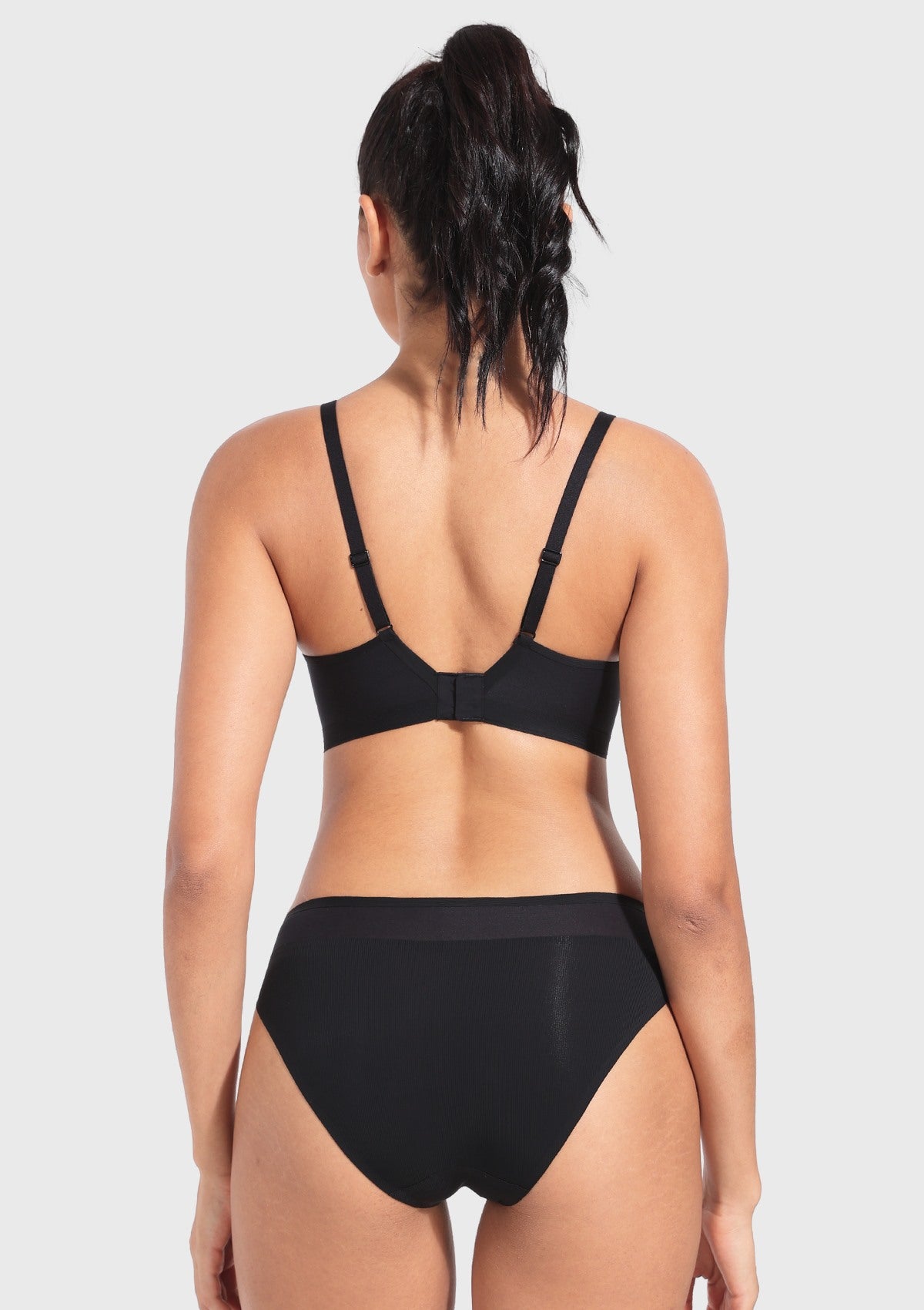 Songful CloudSoft Seamless Wireless Full Coverage Everyday Comfort Cooling T-shirt Bra - HSIA