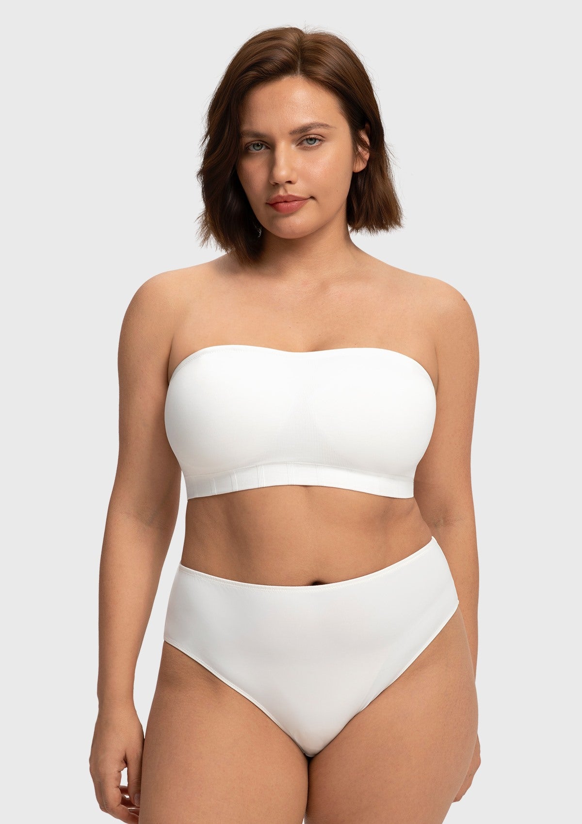 Wireless Plus Size Strapless Bra with Non-Slip Silicone & Moisture-Wicking Cups - HSIA